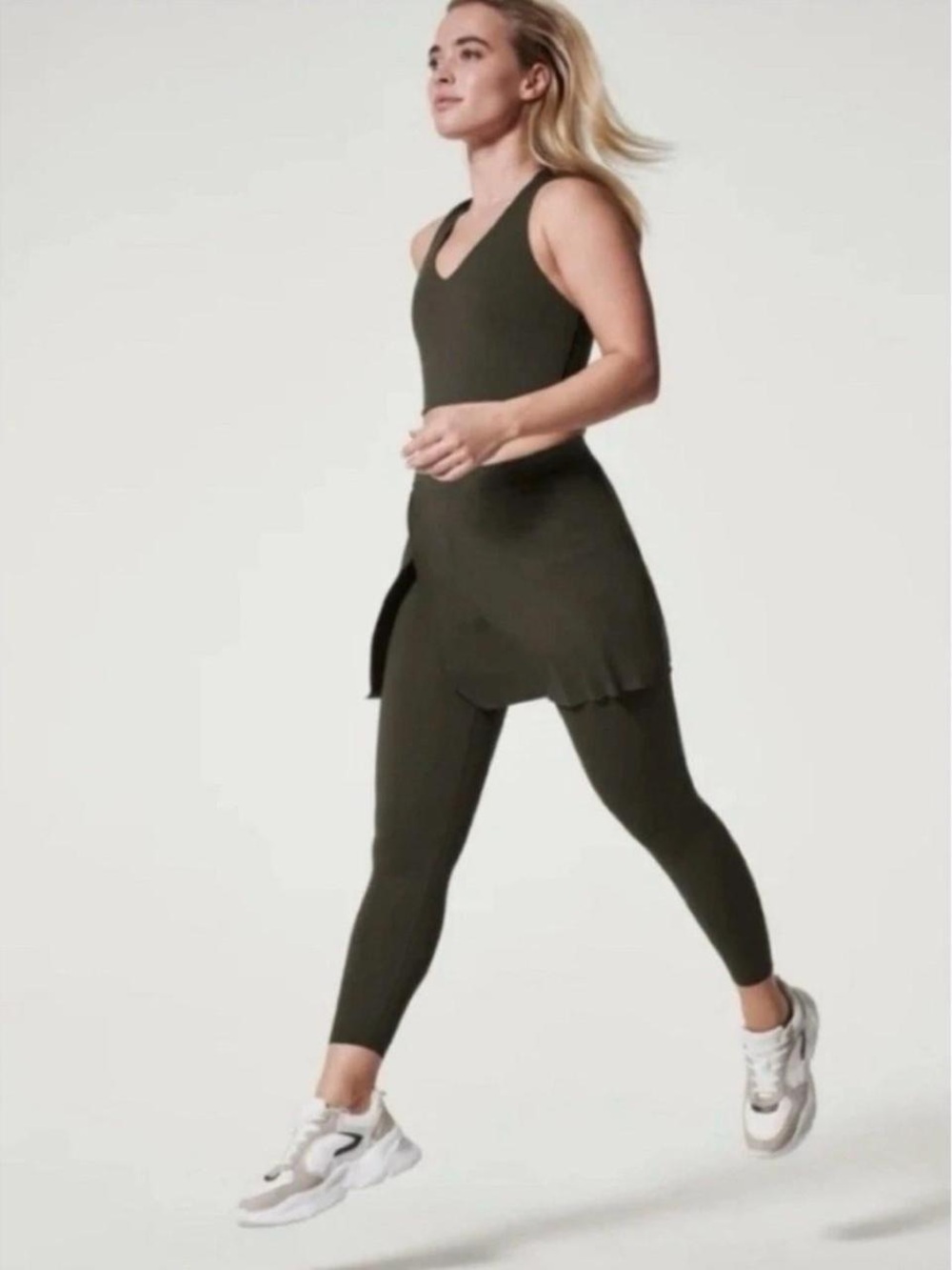 SPANX BOOTY BOOST SKIRTED LEGGINGS IN OLIVE GREEN